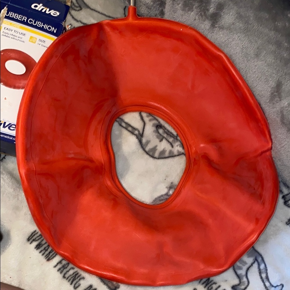 Drive Red Inflatable Rubber Cushion - Picture 13 of 15